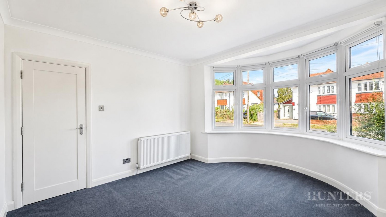3 bedroom House to let in Manor Close
