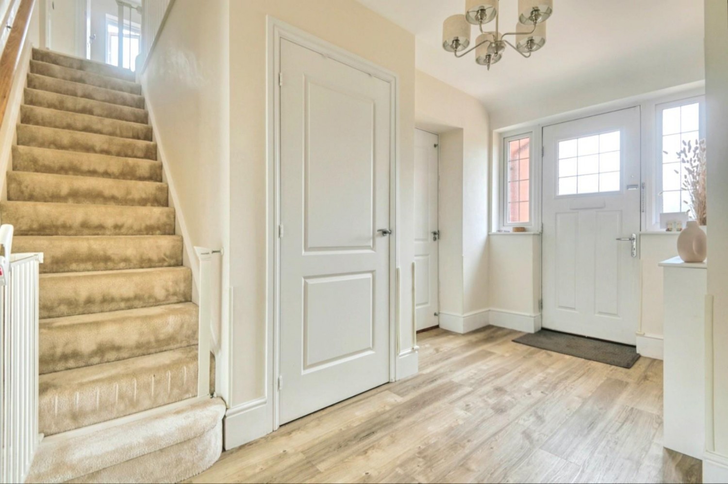 5 bedroom House for sale in Hollington Close, Amington, Tamworth