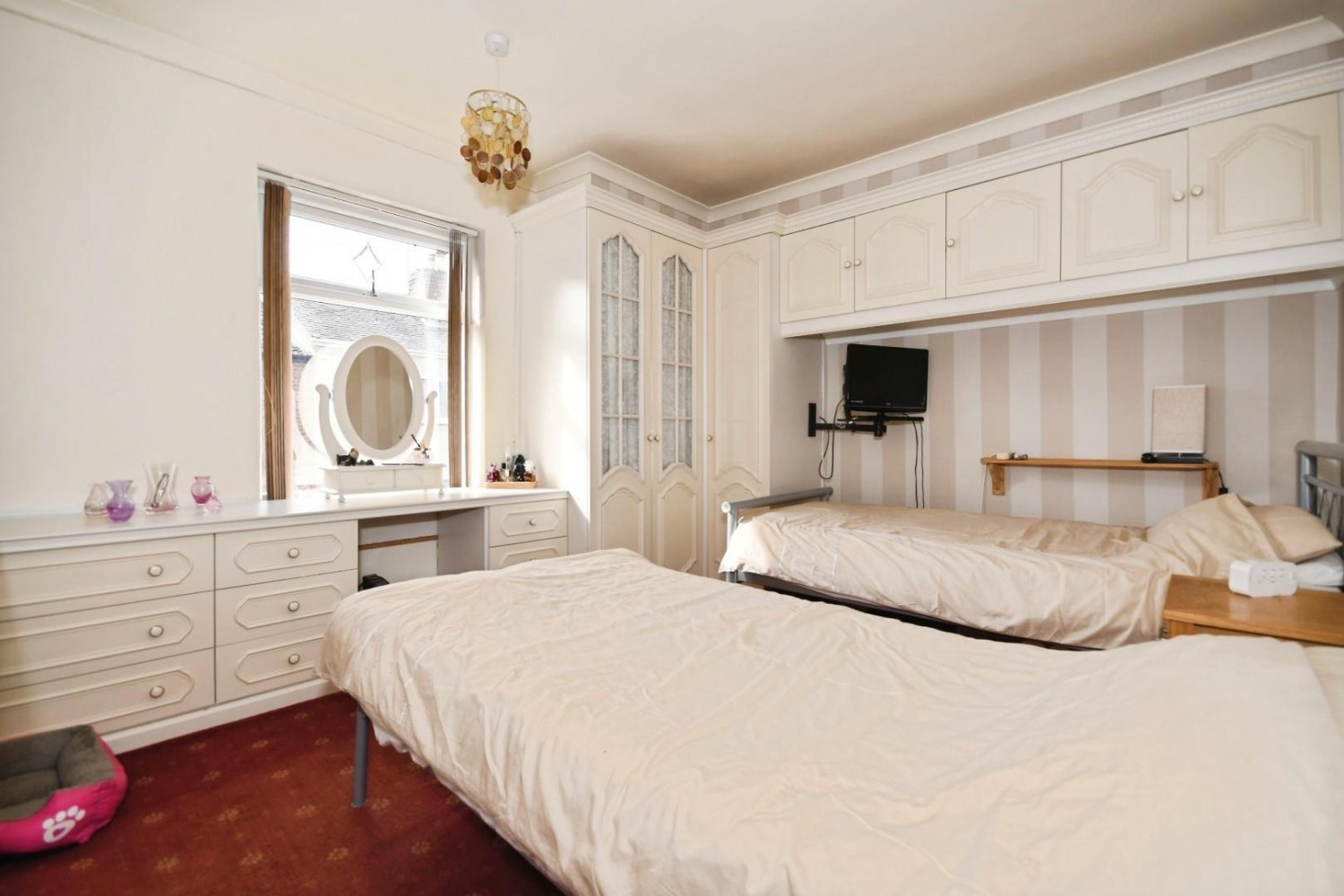 2 bedroom House for sale in Sanforth Street, Whittington Moor, Chesterfield, S41 8RU