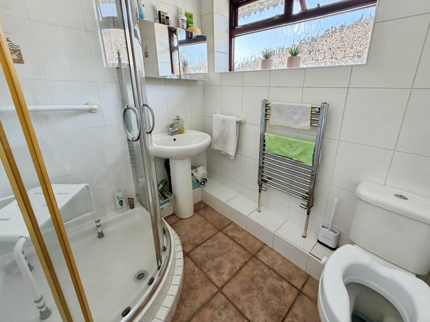 2 bedroom Bungalow to let in Windlehurst Drive, Worsley, Manchester, M28 1HL