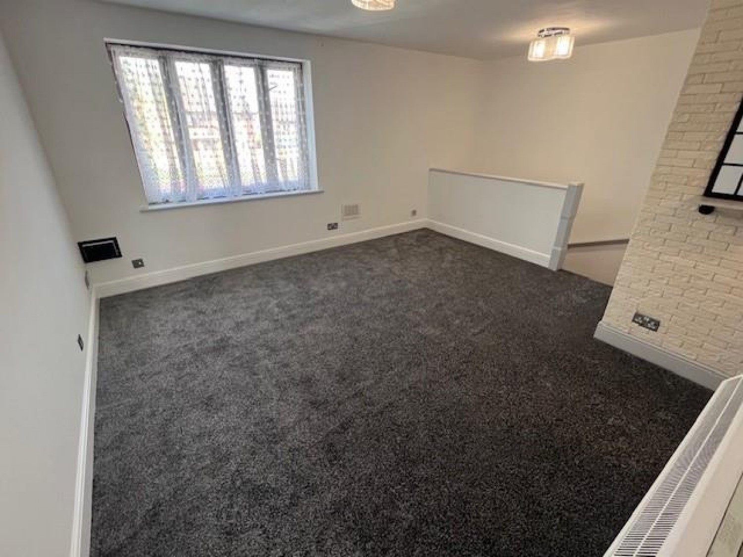 1 bedroom Flat to let in Anita Avenue, Tipton