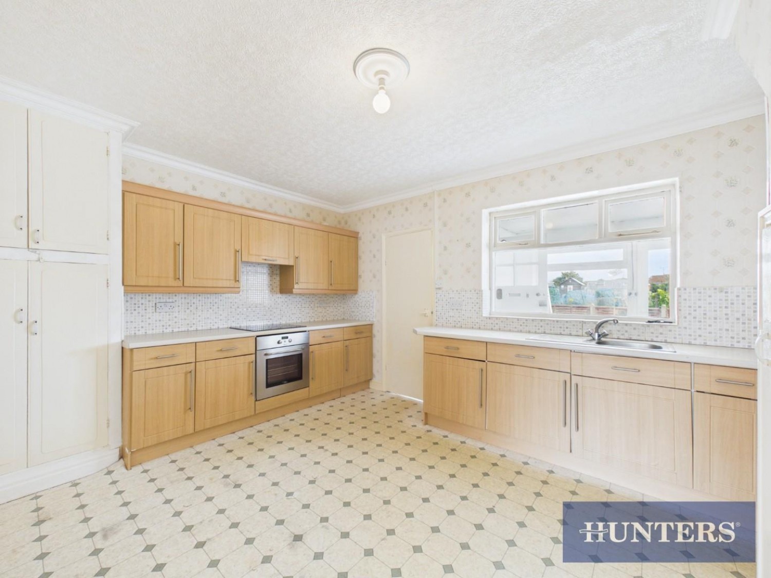 2 bedroom House for sale in St. Jude Road, Bridlington
