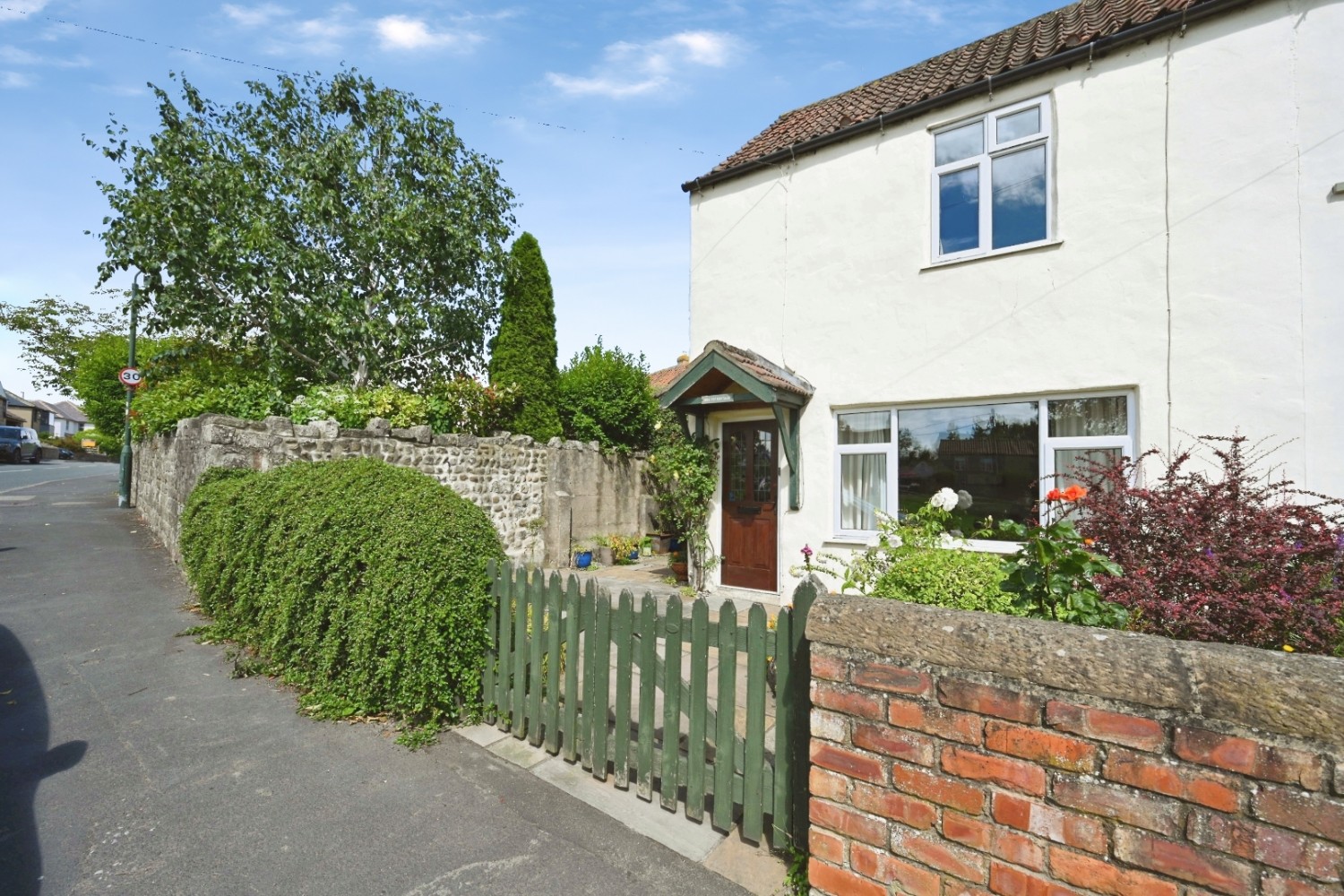 3 bedroom House for sale in Station Lane, Burton Leonard, Harrogate