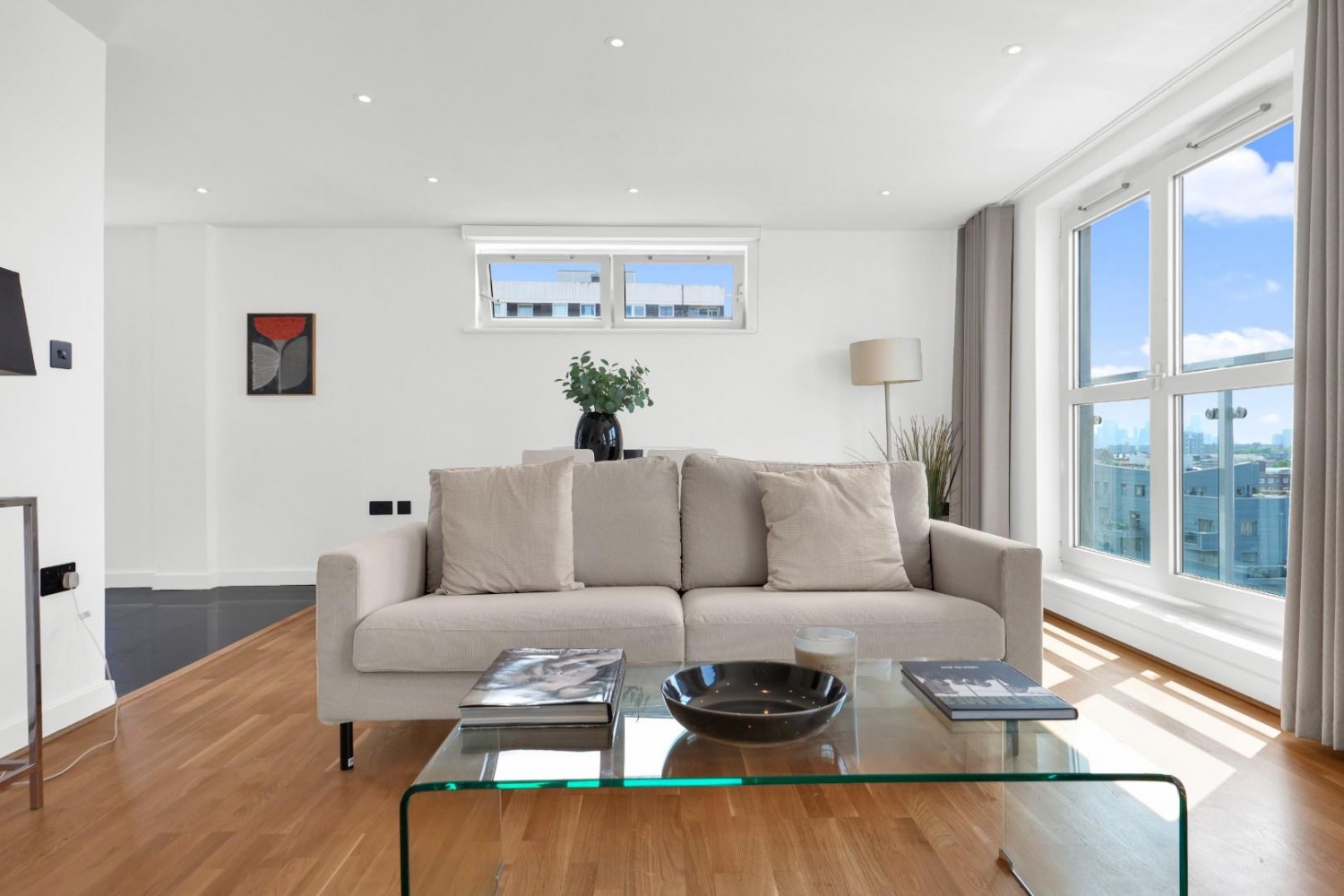 3 bedroom Flat for sale in Balmes Road, Islington, N1