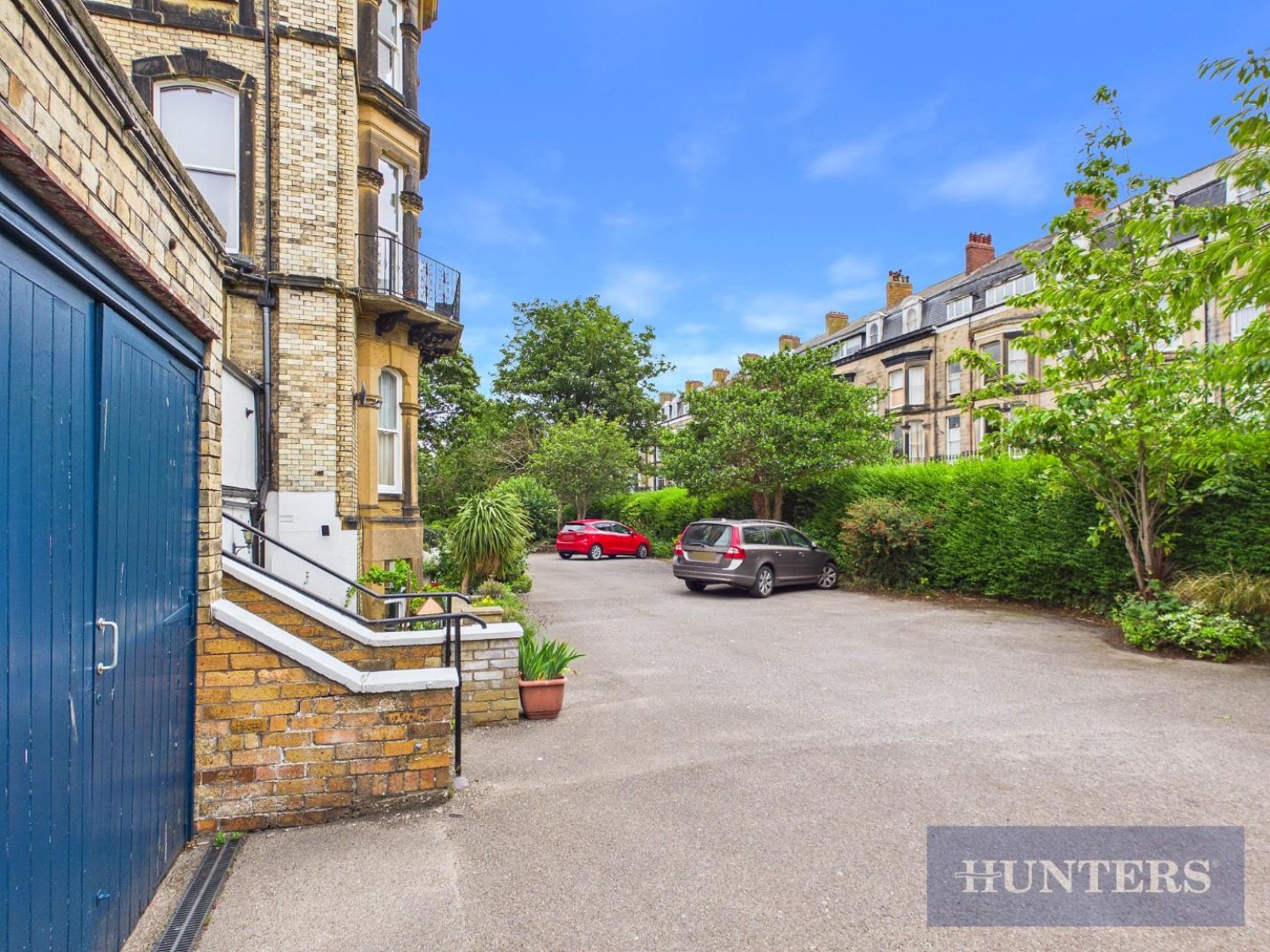 2 bedroom Flat for sale in Esplanade Gardens, Scarborough