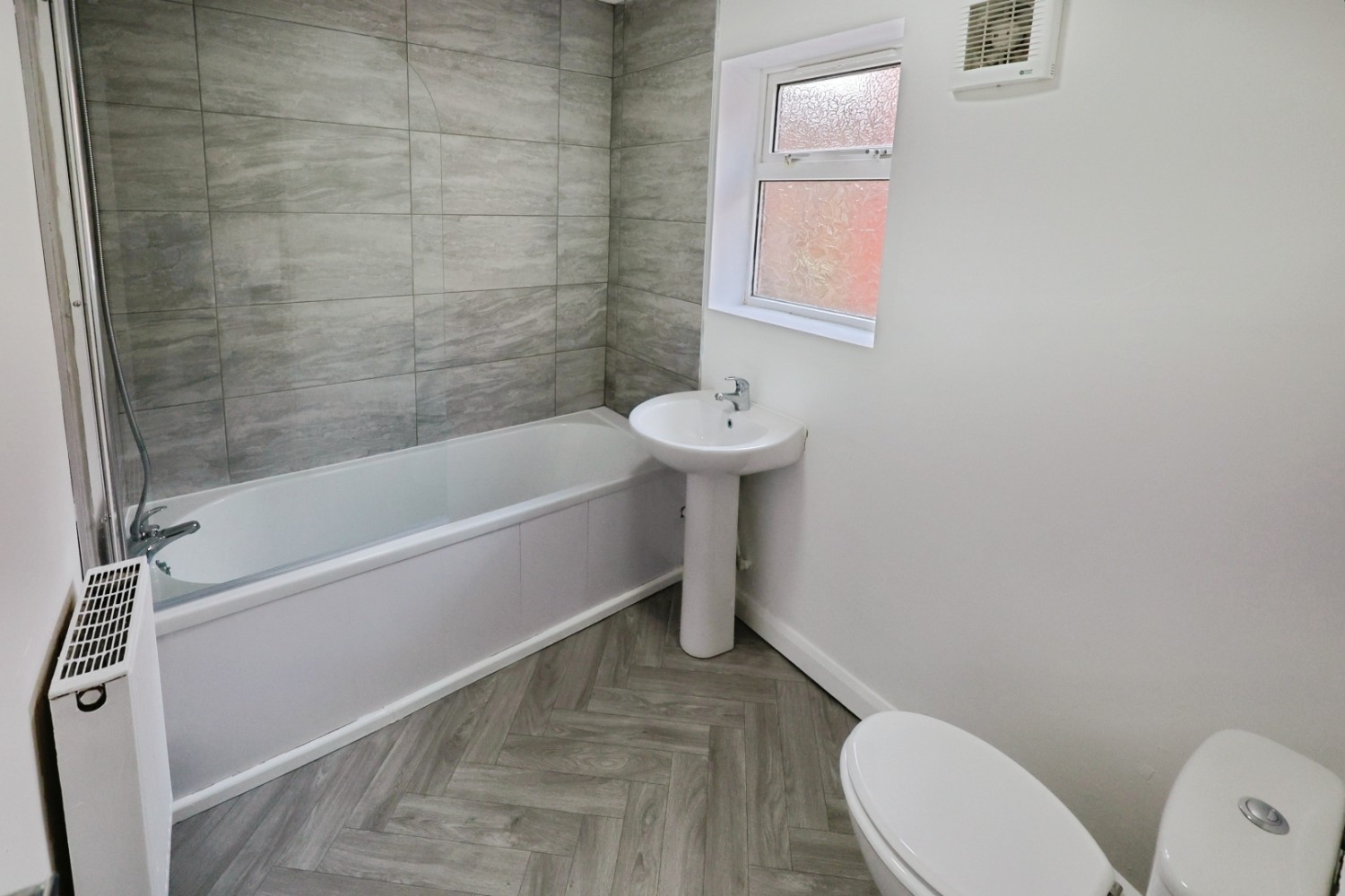 3 bedroom House for sale in Rosemount Road, Bishop Auckland