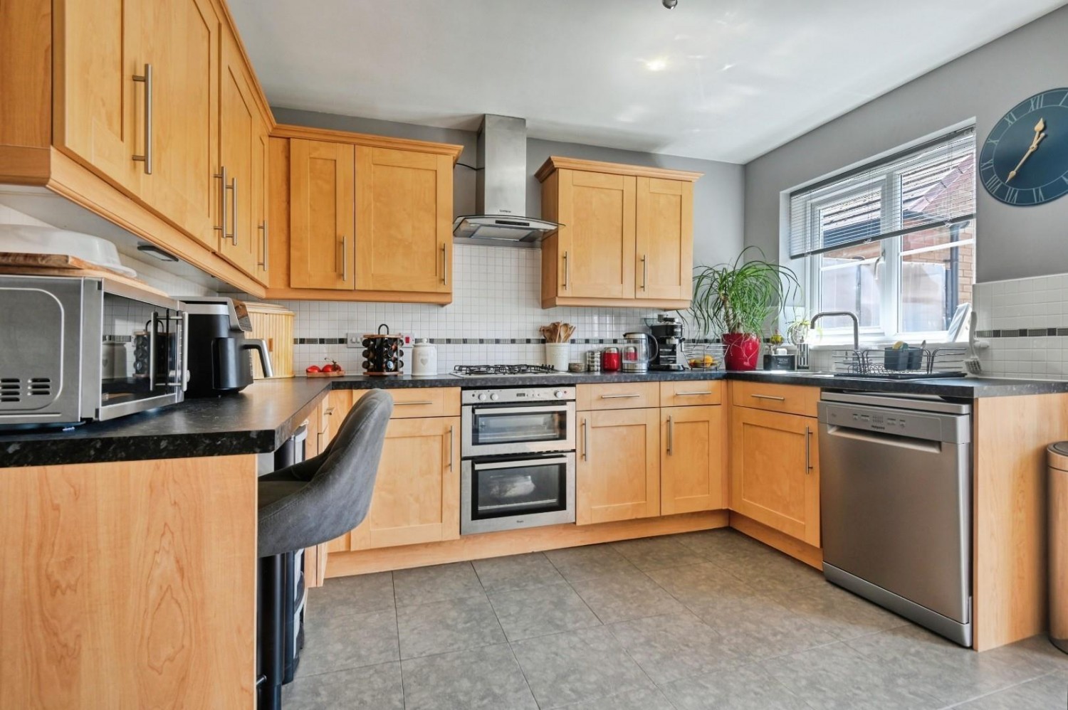 4 bedroom House for sale in Valley Drive, Wilnecote, Tamworth