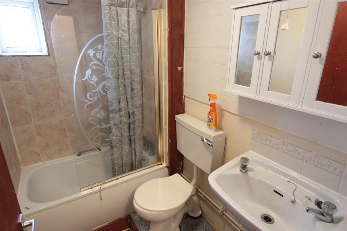 Barber Crescent, Sheffield, S10 1EF