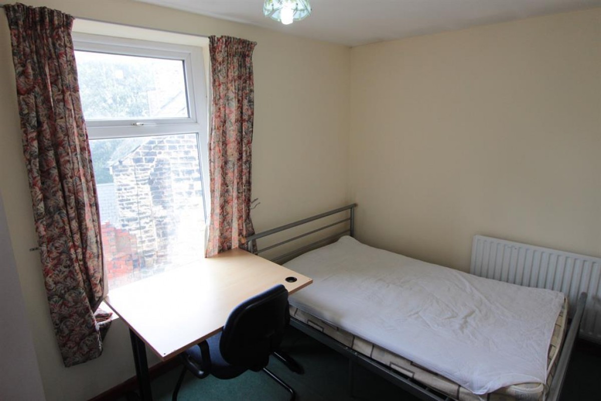 Barber Crescent, Sheffield, S10 1EF