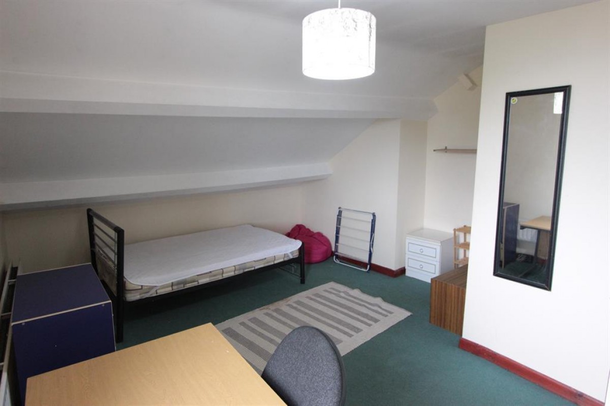 Barber Crescent, Sheffield, S10 1EF