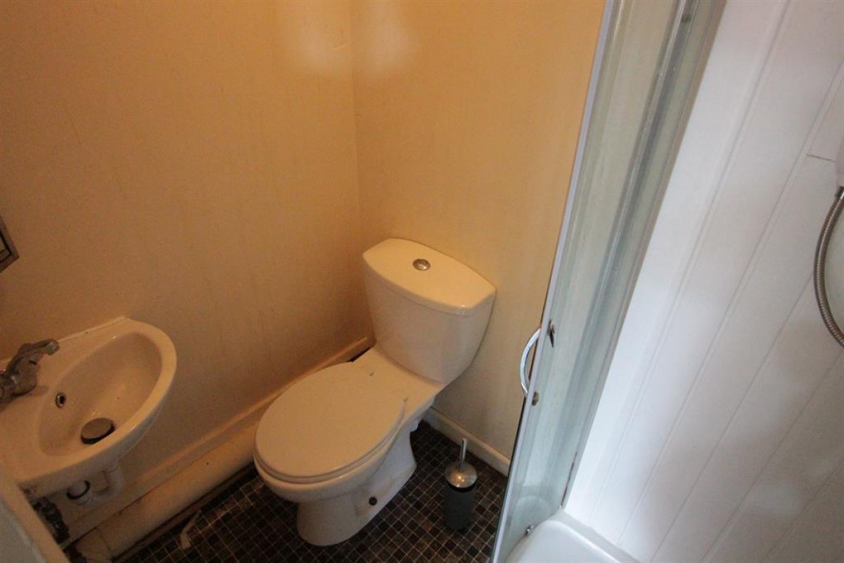 Barber Crescent, Sheffield, S10 1EF