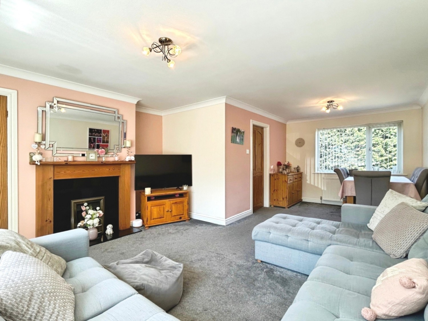 3 bedroom House for sale in Gleneagles Rise, Swinton, Mexborough