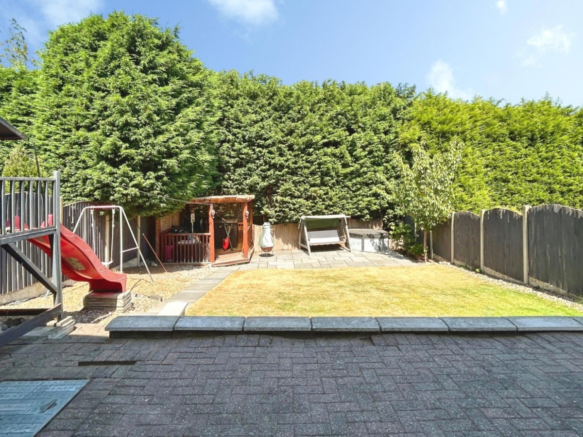 Gleneagles Rise, Swinton, Mexborough
