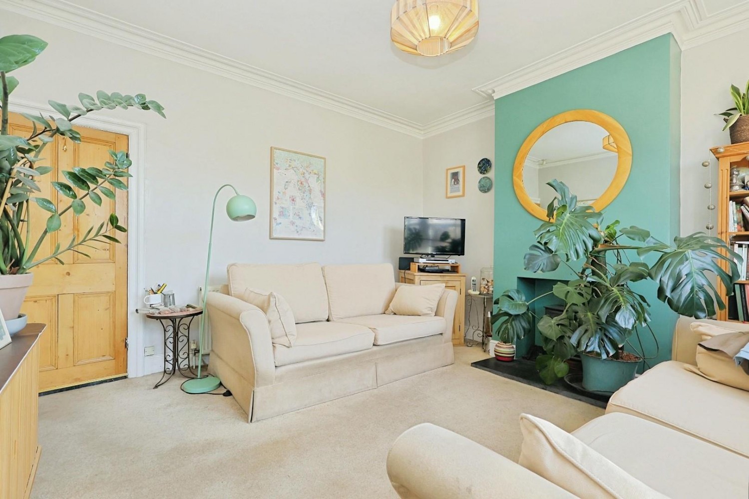 2 bedroom House for sale in Valley Road, Pudsey