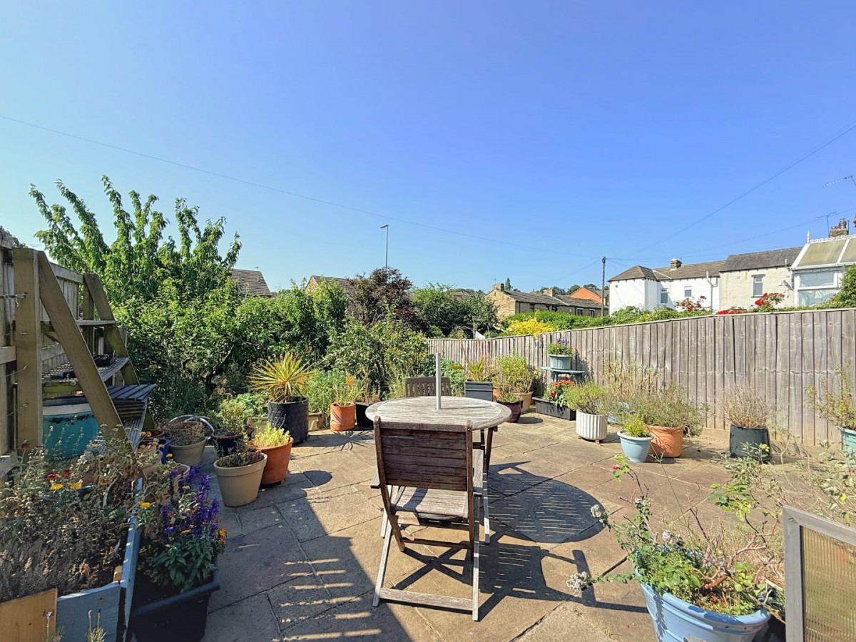 Valley Road, Pudsey
