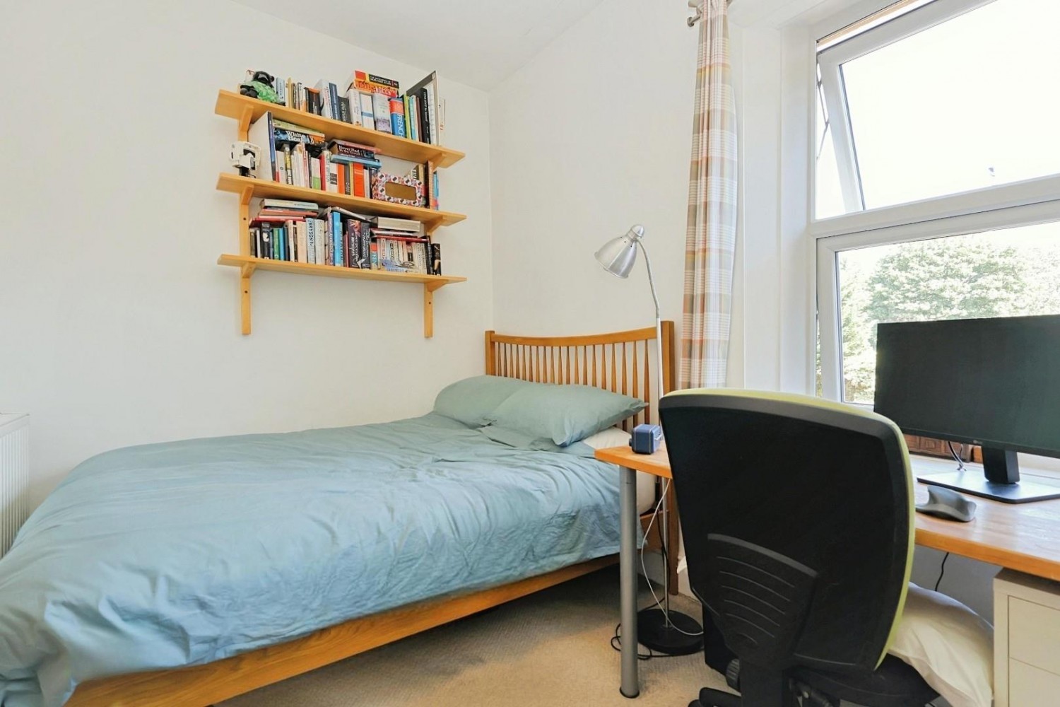 2 bedroom House for sale in Valley Road, Pudsey