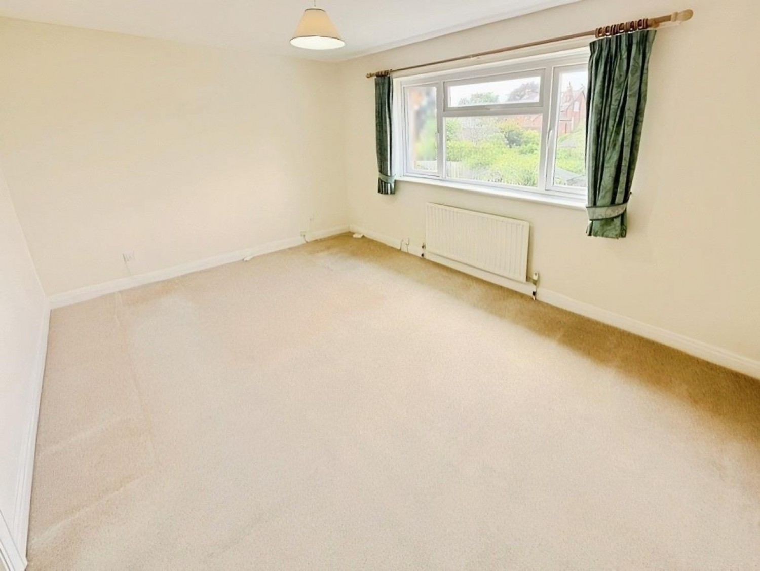 4 bedroom House to let in Kirkby Green, Sutton Coldfield