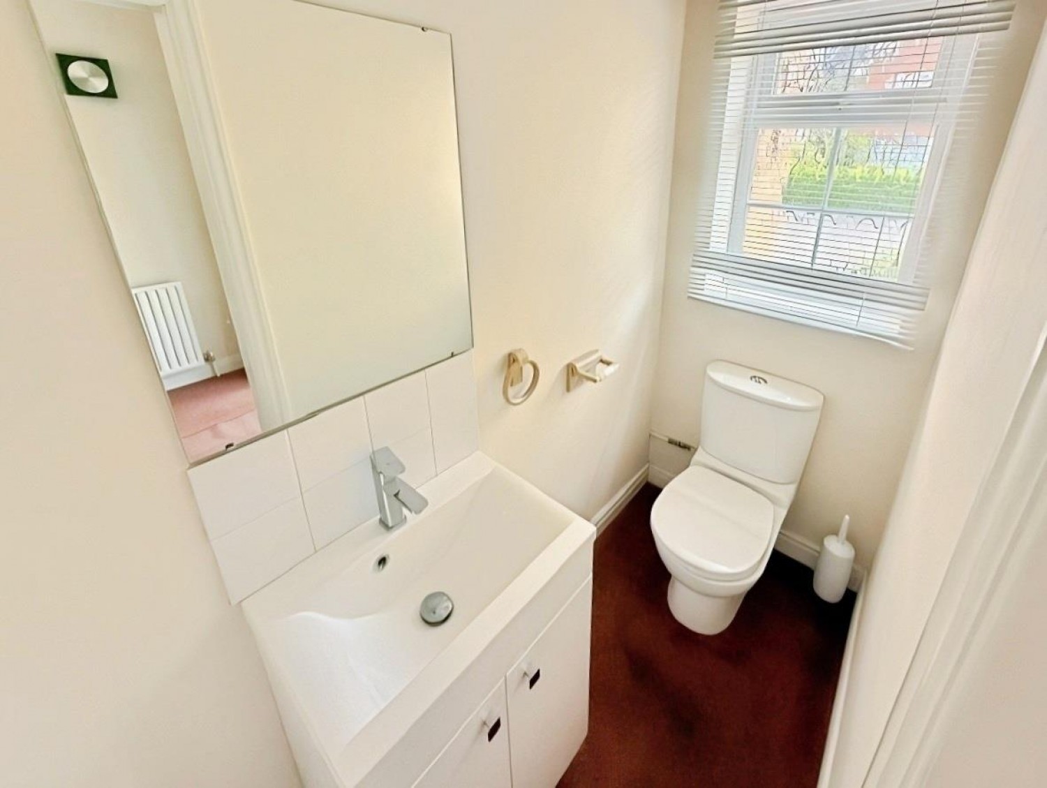 4 bedroom House to let in Kirkby Green, Sutton Coldfield