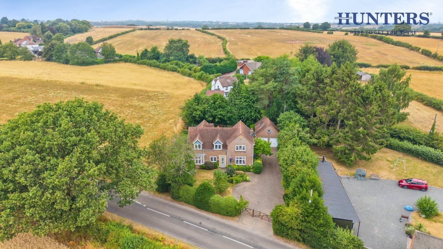 4 bedroom House for sale in Lichfield Road, Whittington - STUNNING FAMILY HOME