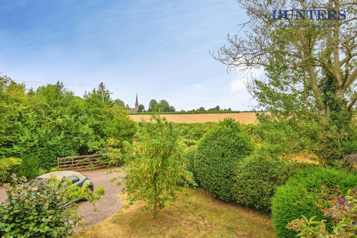 4 bedroom House for sale in Lichfield Road, Whittington - STUNNING FAMILY HOME