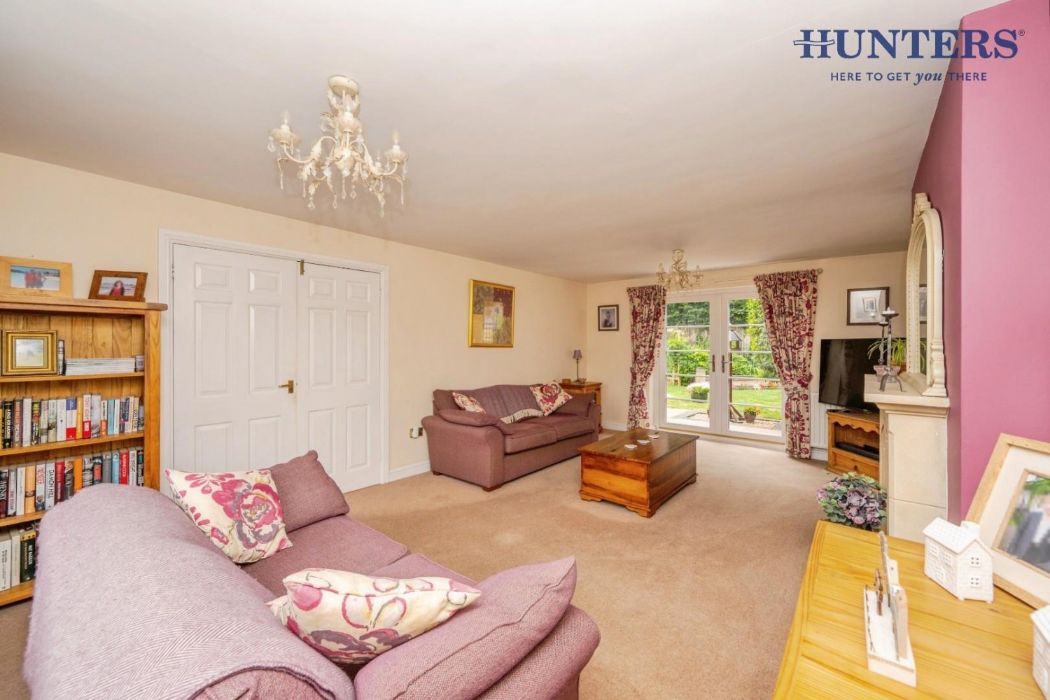 4 bedroom House for sale in Lichfield Road, Whittington - STUNNING FAMILY HOME