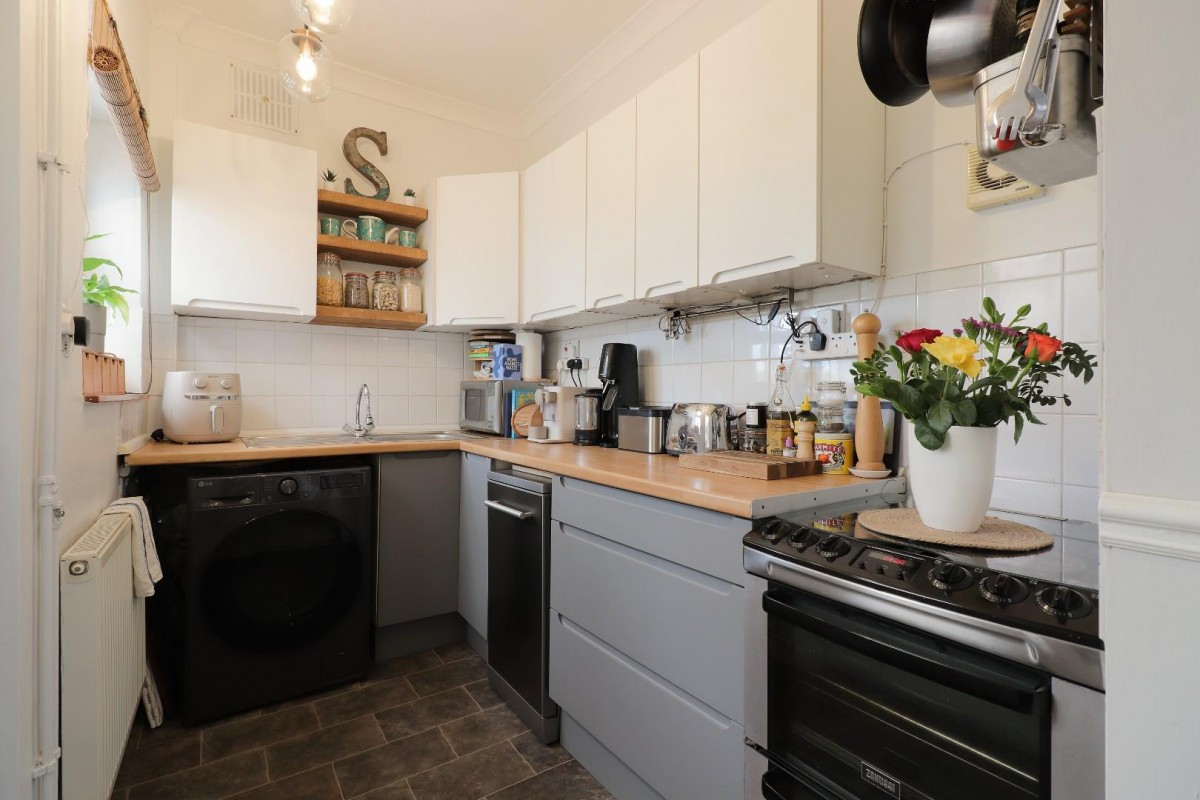 Aisthorpe Road, Woodseats, Sheffield, S8 8SY