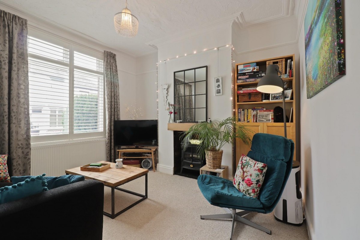 Aisthorpe Road, Woodseats, Sheffield, S8 8SY