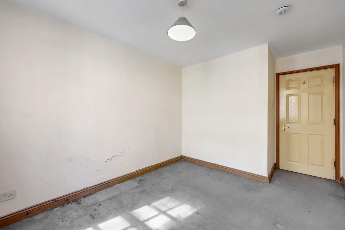 Cleveland Grove, London, E1