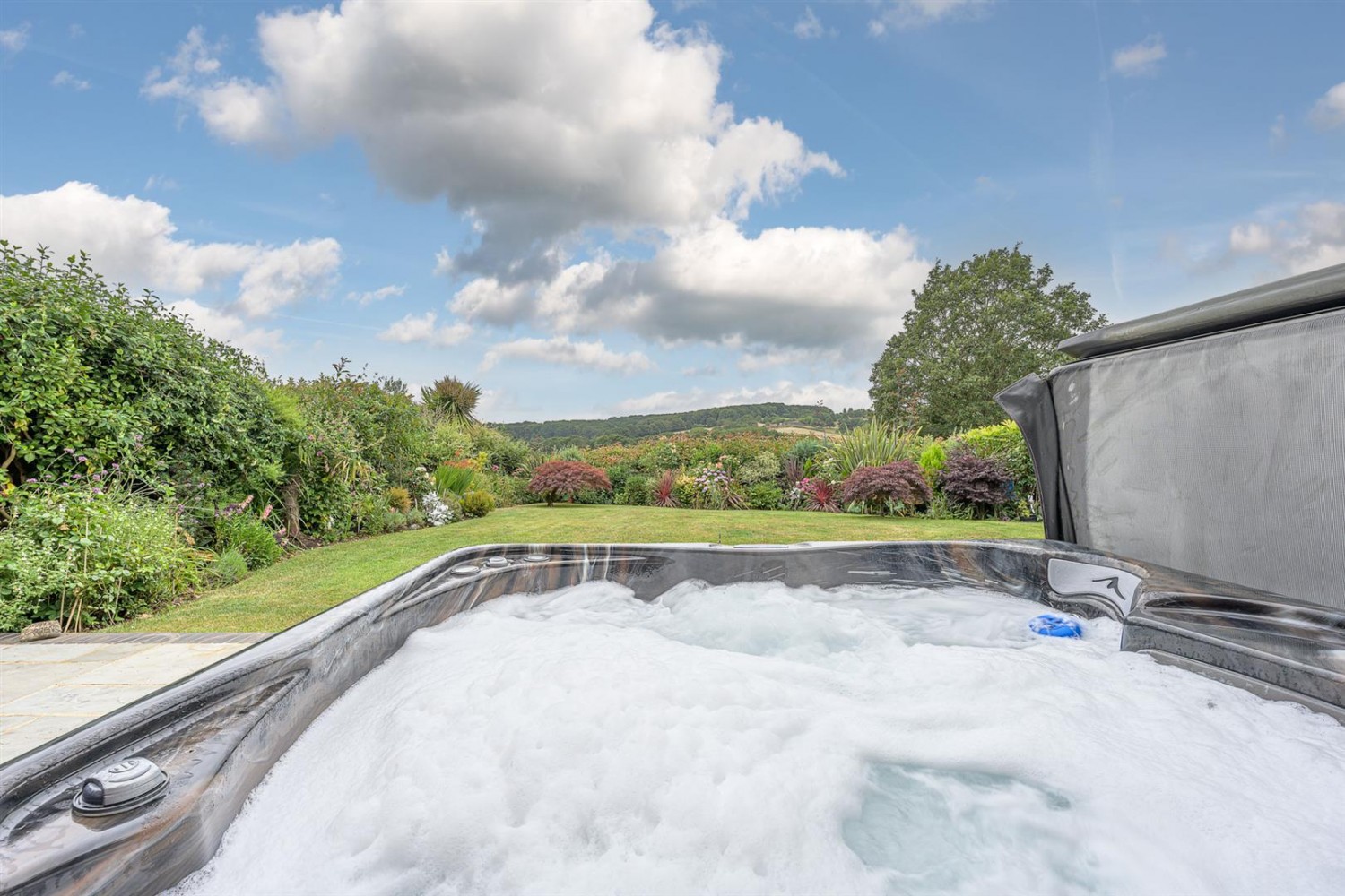 4 bedroom House for sale in Park Dingle, Bewdley, DY12 2JY