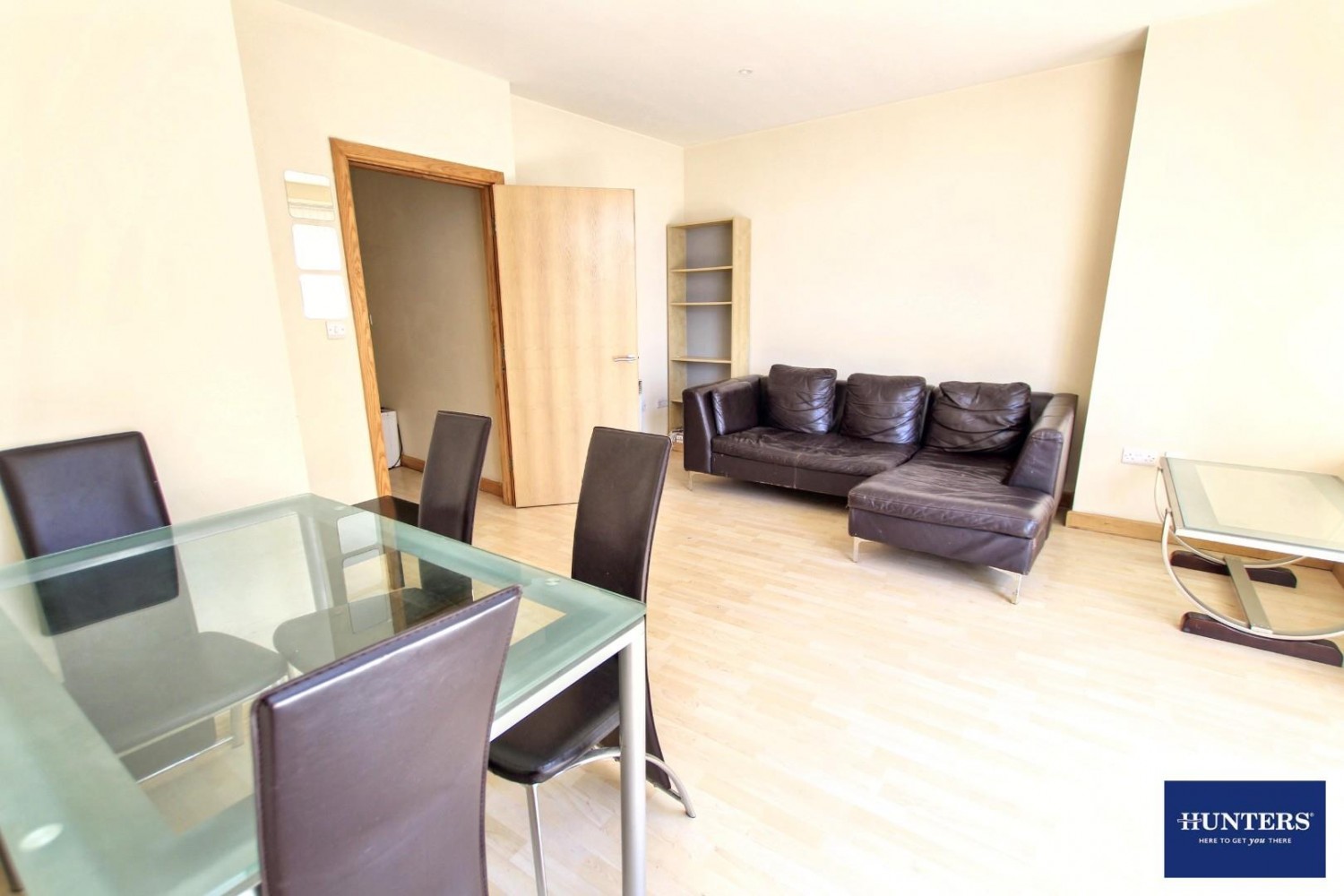 2 bedroom Flat to let in Sunbridge Road, Bradford, West Yorkshire, BD1