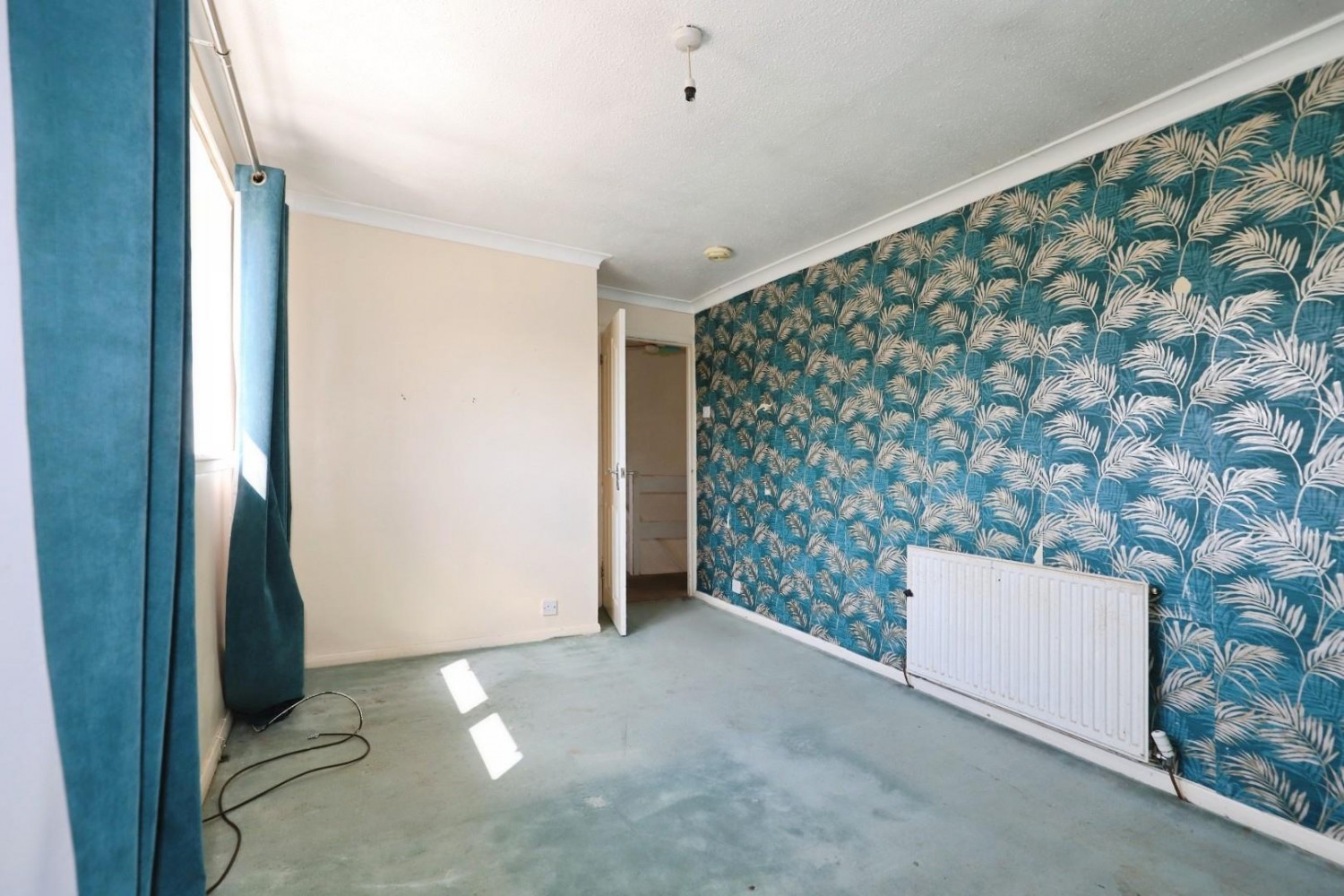 3 bedroom House for sale in Overbrook Close, Lower Gornal