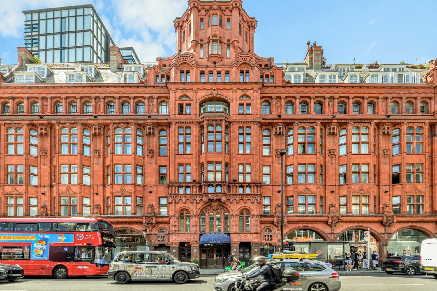 2 bedroom Flat to let in City Road, Shoreditch, EC1V