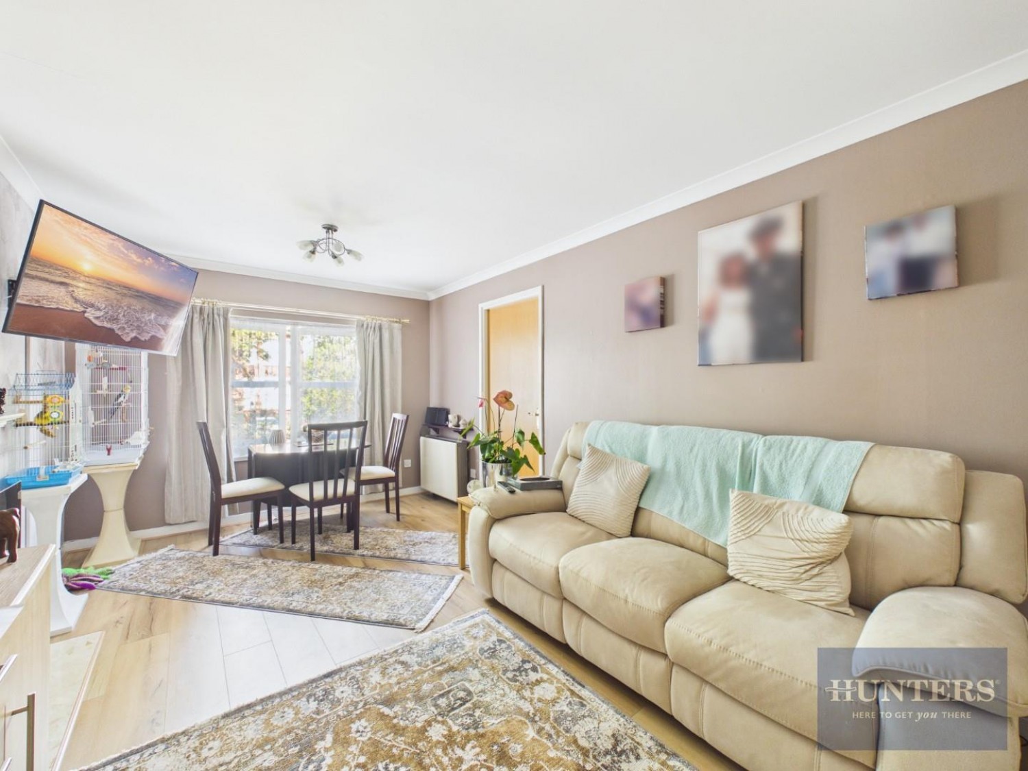 2 bedroom Flat for sale in Moorend Park Road, Cheltenham