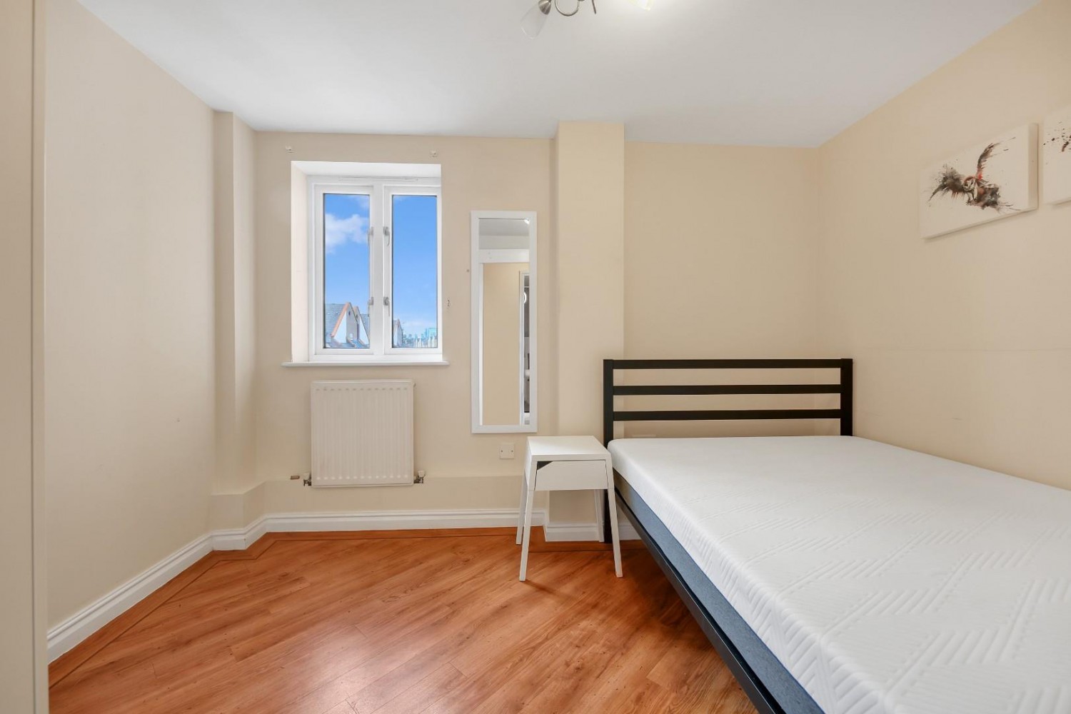 2 bedroom Flat to let in Rotherhithe Street, London SE16