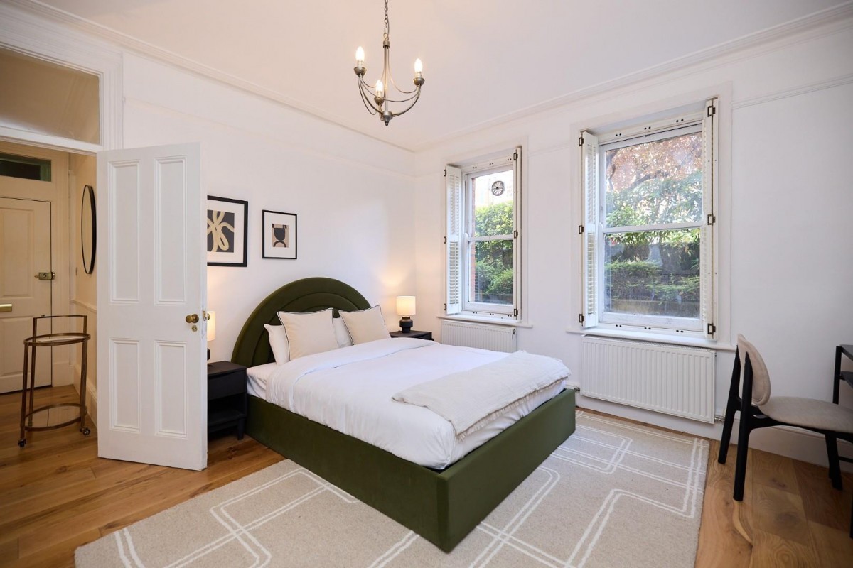 Biddulph Mansions, Elgin Avenue, London W9