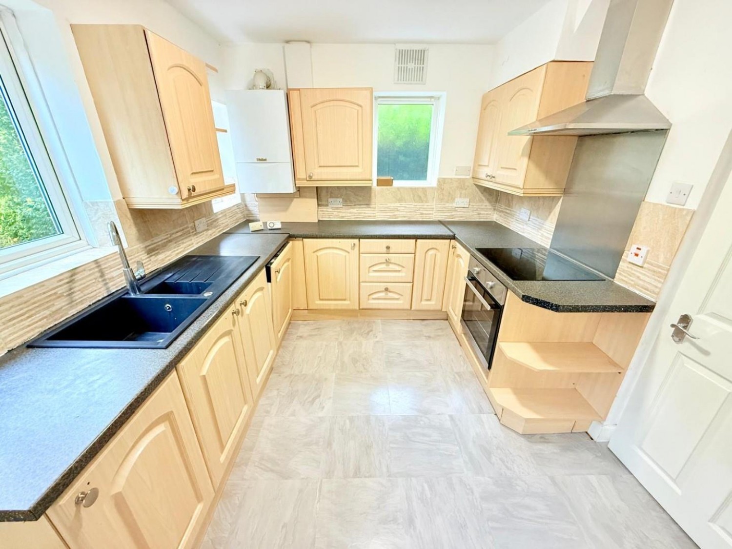 3 bedroom House to let in Brockwell Road, Birmingham