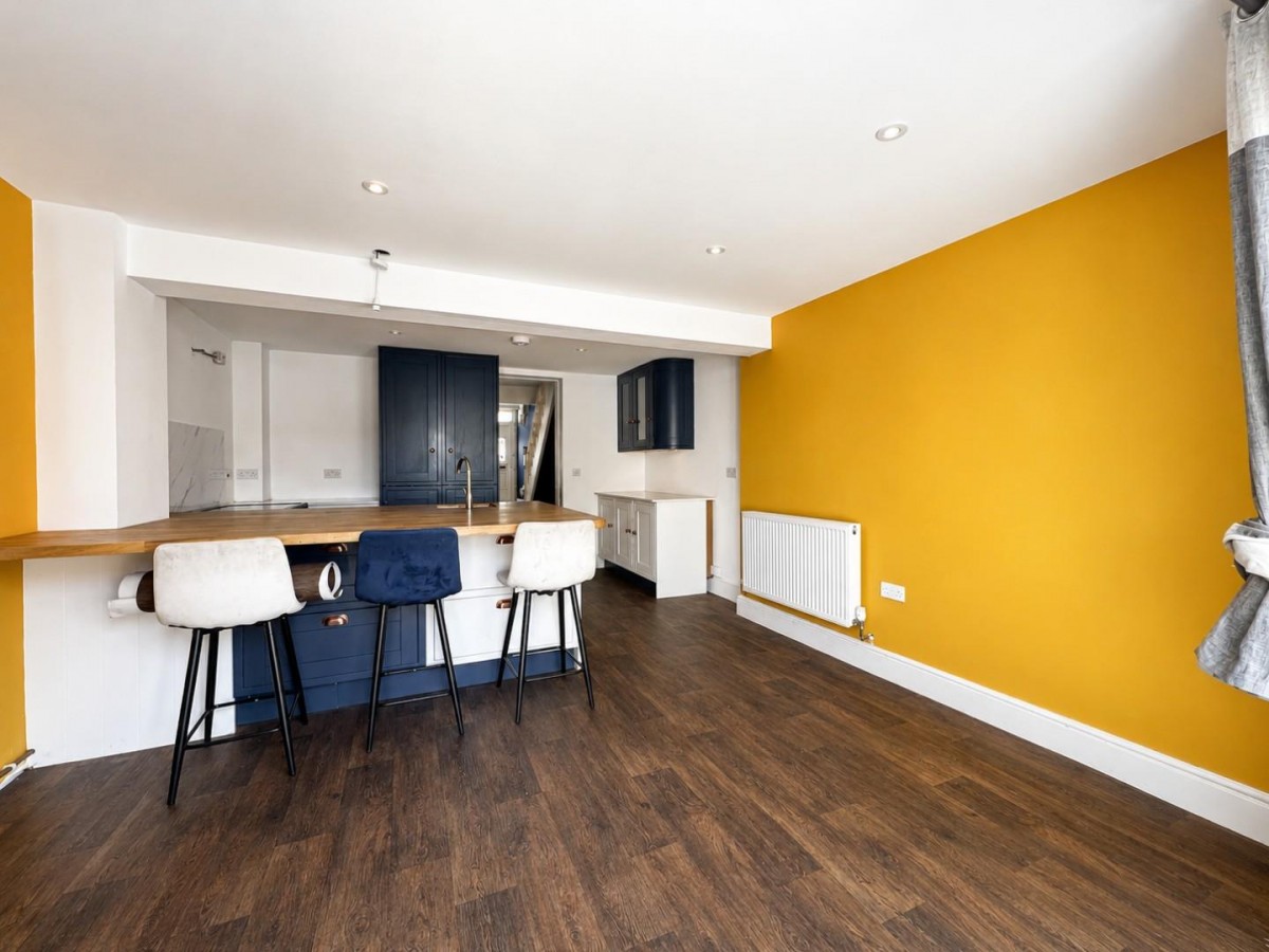 New Street, Newtown, Berkeley, GL13 9NN