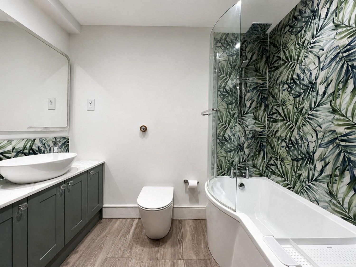 3 bedroom House for sale in New Street, Newtown, Berkeley, GL13 9NN