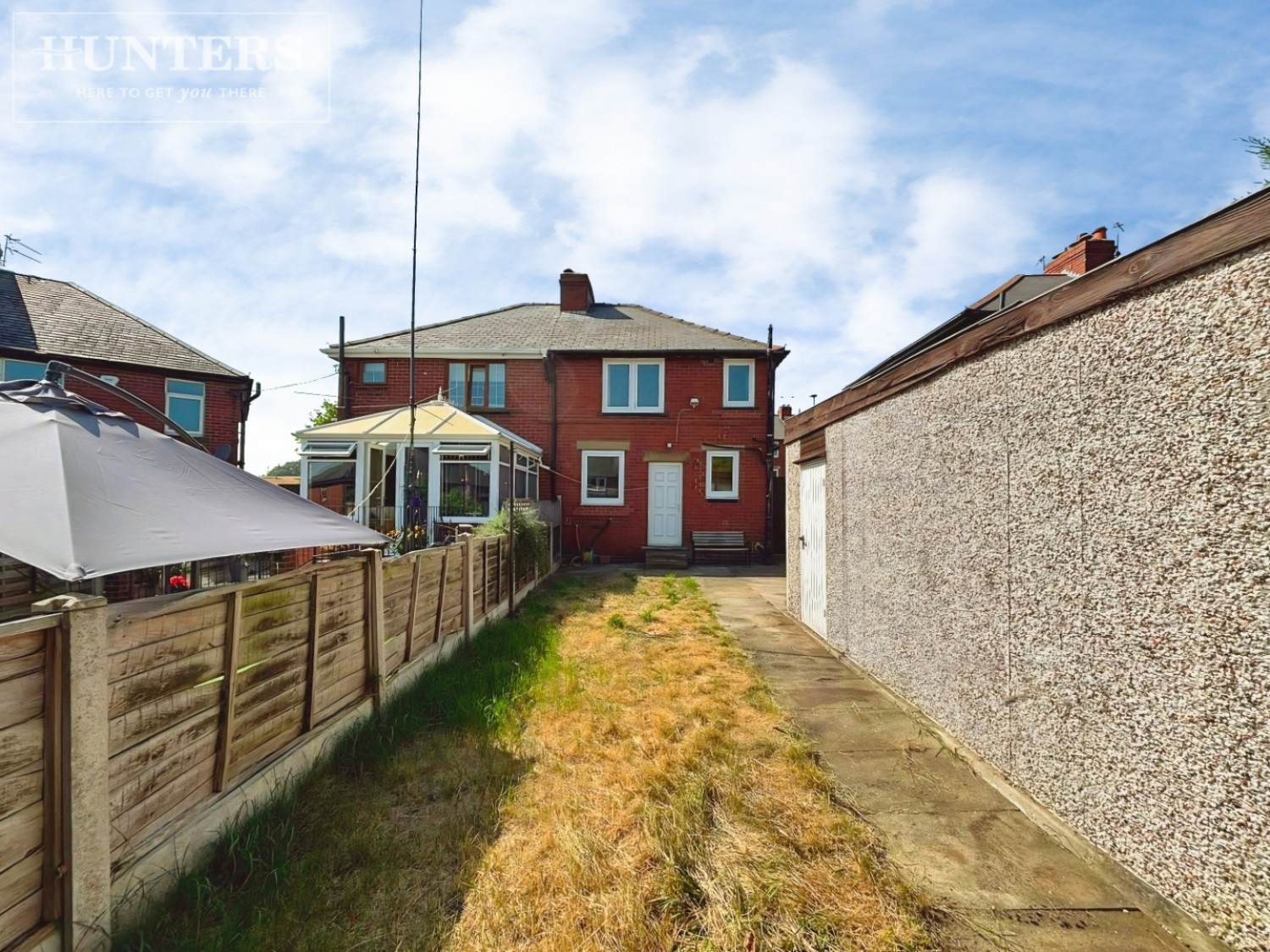 2 bedroom House for sale in Cromwell Mount, Worsbrough, Barnsley