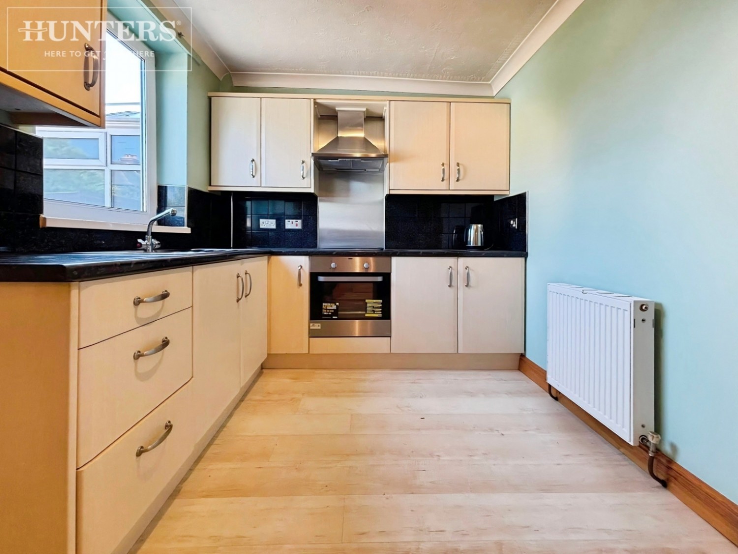 2 bedroom House for sale in Cromwell Mount, Worsbrough, Barnsley
