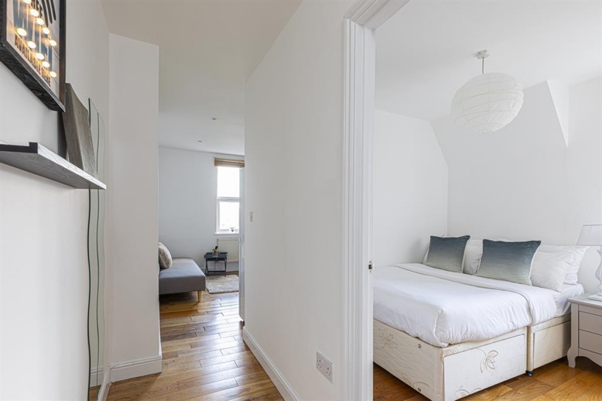 Salusbury Road , London, NW6