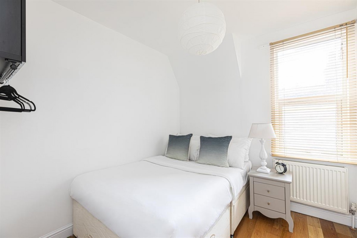 Salusbury Road , London, NW6