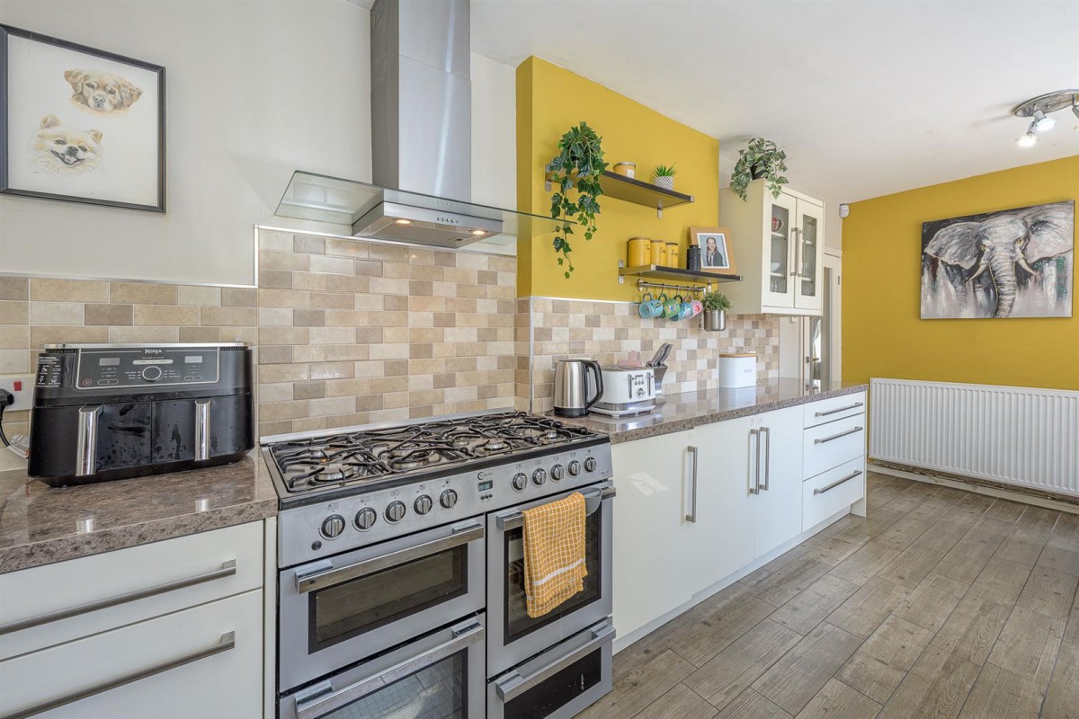 Shenstone Avenue, Norton, Stourbridge, DY8 3EH