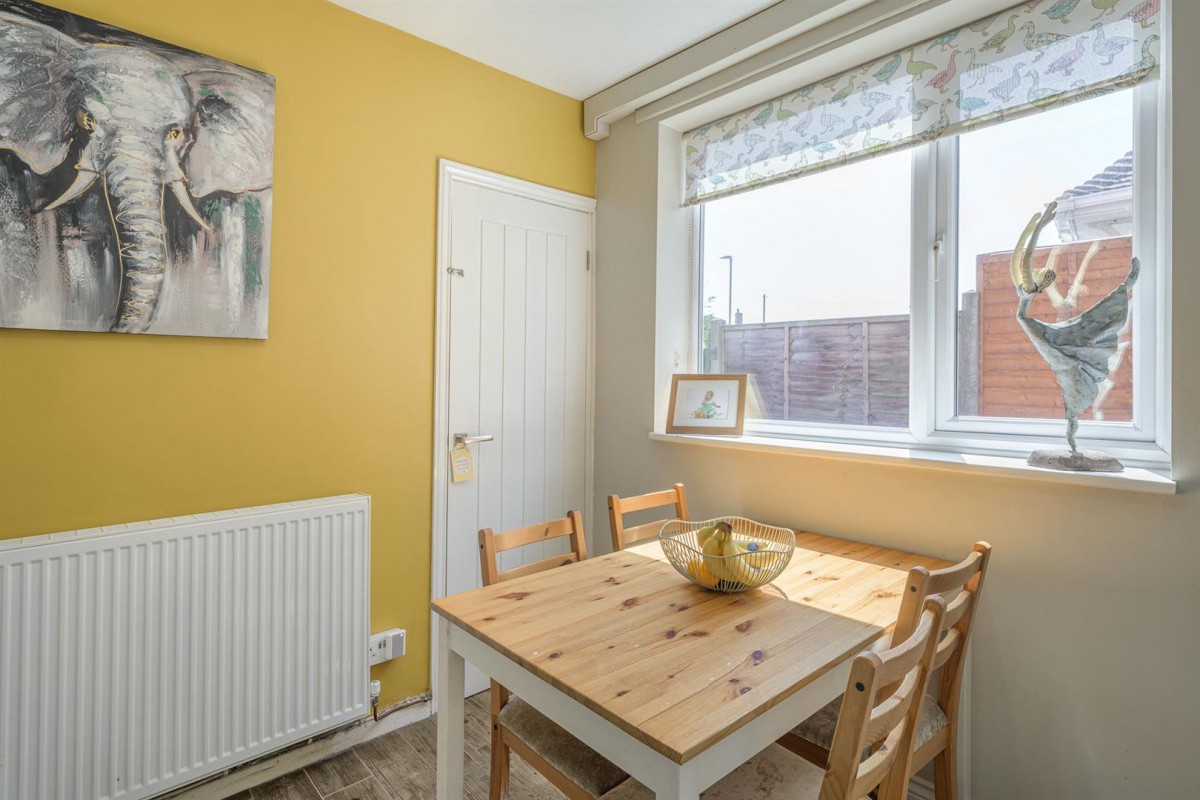 Shenstone Avenue, Norton, Stourbridge, DY8 3EH