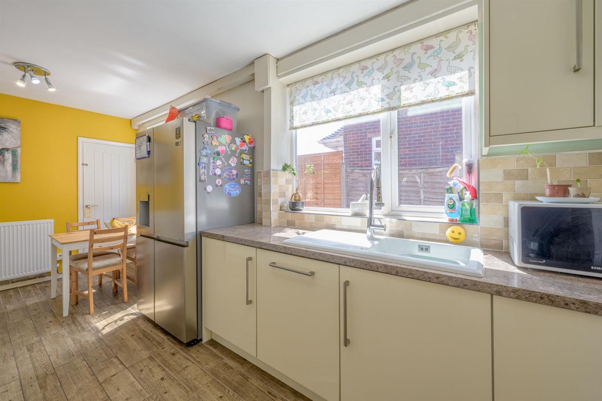 Shenstone Avenue, Norton, Stourbridge, DY8 3EH