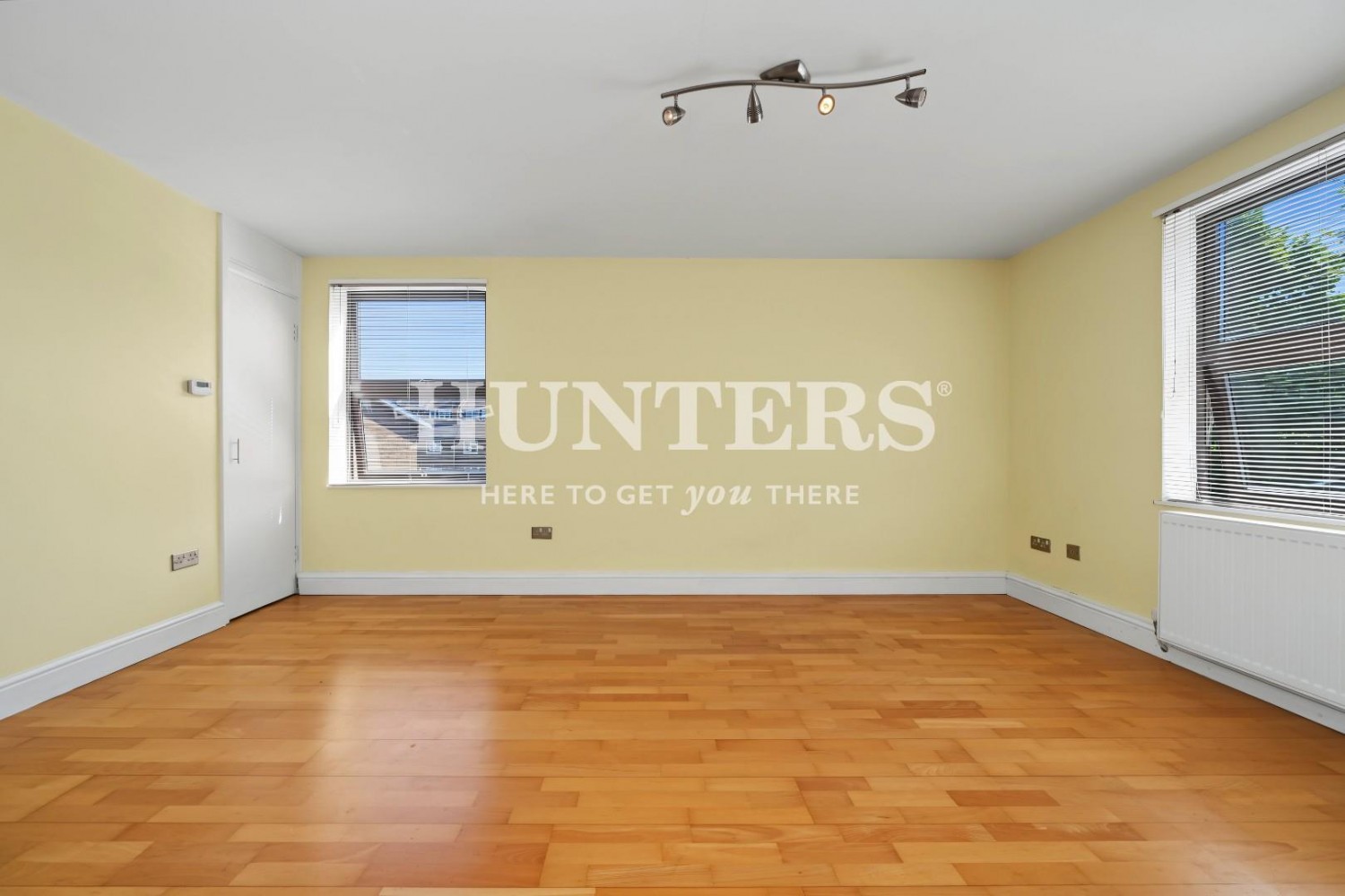 1 bedroom Flat to let in Cavendish Road NW6