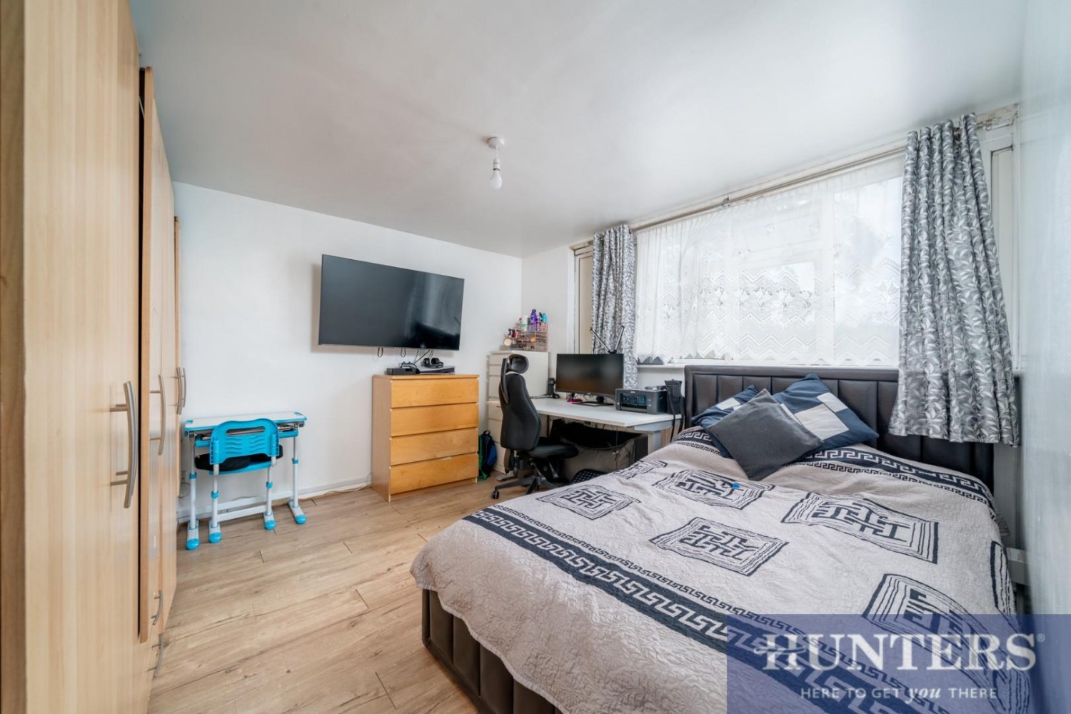 2 bedroom Flat to let in Barnhill Road, Wembley