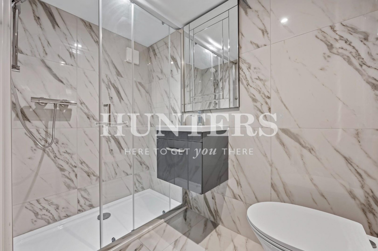 2 bedroom Flat to let in Loveridge Road, London, NW6