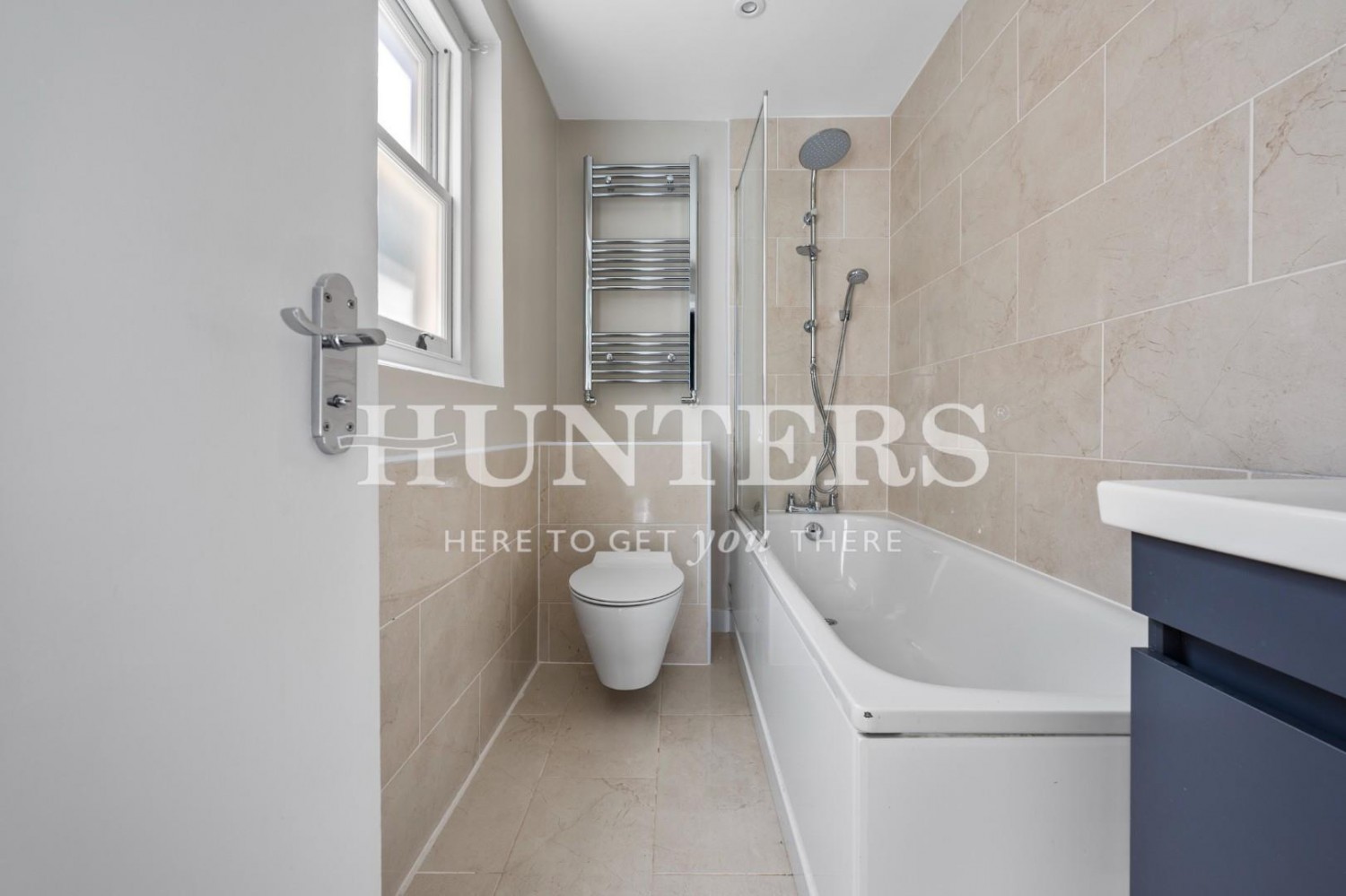 2 bedroom Flat to let in Loveridge Road, London, NW6