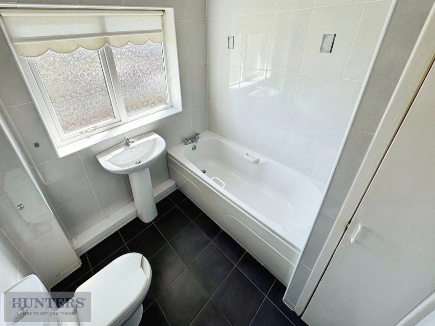 2 bedroom House to let in Manor Way, Peterlee, SR8 5RS